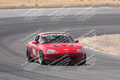 media/Jun-01-2025-CalClub SCCA (Sun) [[eae223c5dd]]/Group 1/Track Event 4/